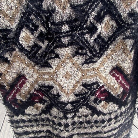 NWOT BCBGMaxazria Fuzzy Eyelash Tribal Cardigan Sz M Burgundy Black Duster Gems - Picture 13 of 15